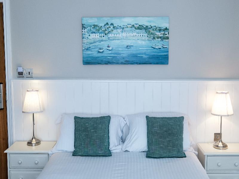 Ommaroo Hotel - Oda