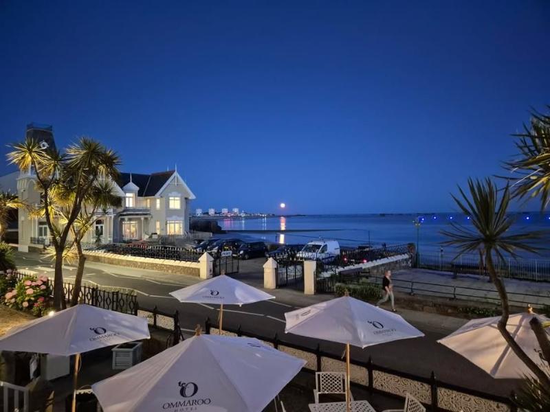 Ommaroo Hotel - Teras