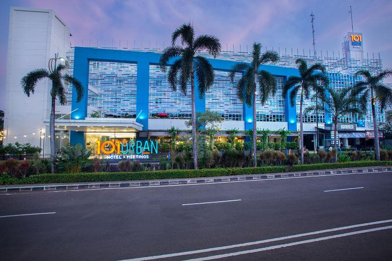 THE BnB Jakarta Kelapa Gading - Genel