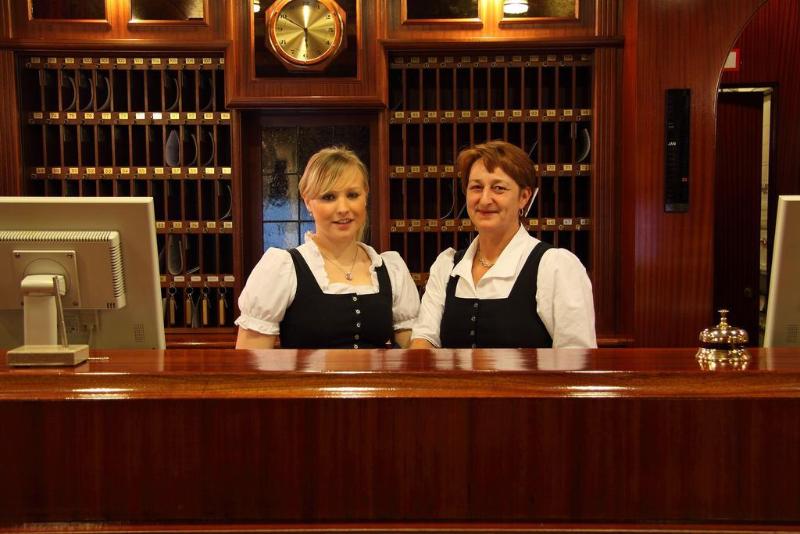 Hotel Am Schlosspark Zum Kurfurst - Genel