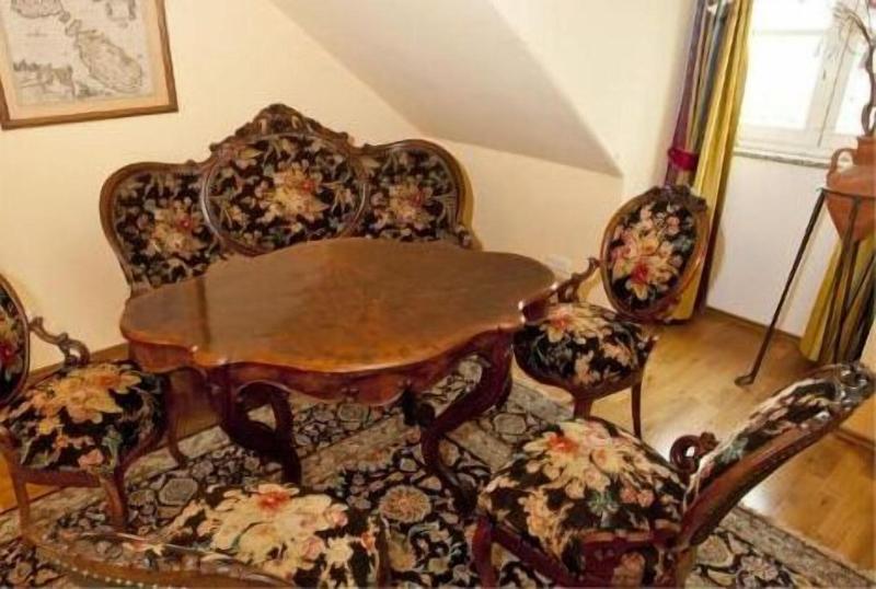 Hotel Henry - Lobi