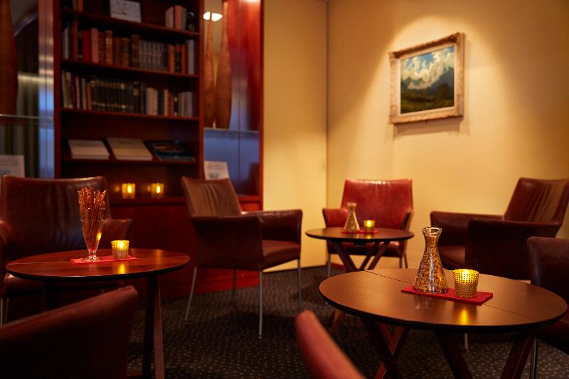 Hotel Adler Zuerich - Lobi