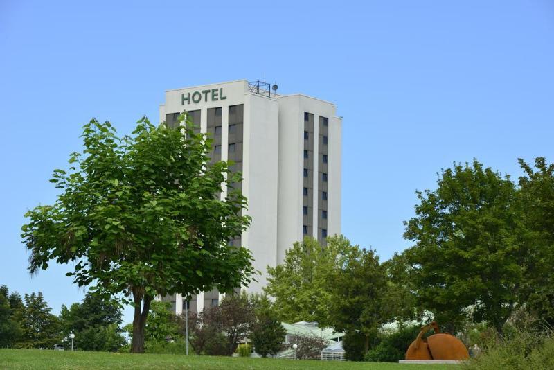 Amber Hotel - Genel