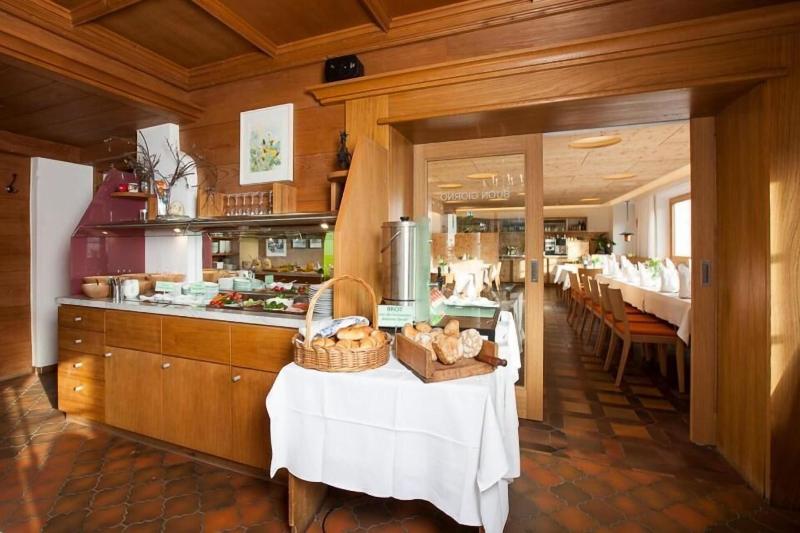 Gasthof Hotel Handl - Restoran