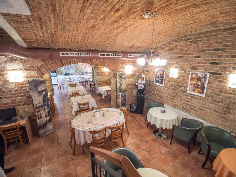 Alton Hotel Prague - Lobi
