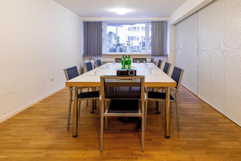 Mk Hotel Frankfurt - Toplantı