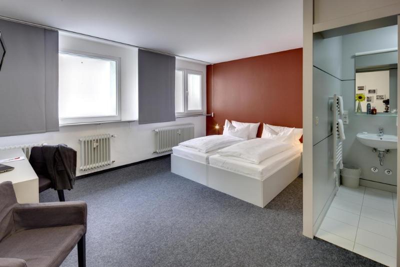 Mk Hotel Frankfurt - Genel