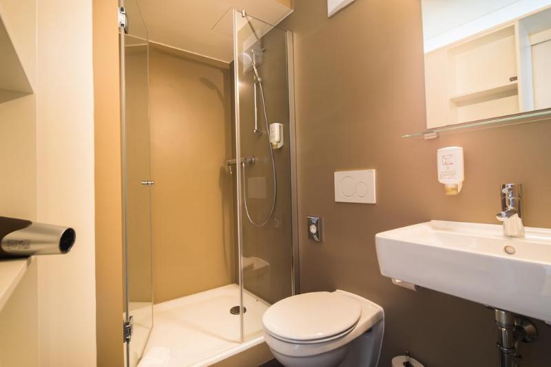 Mk Hotel Frankfurt - Genel