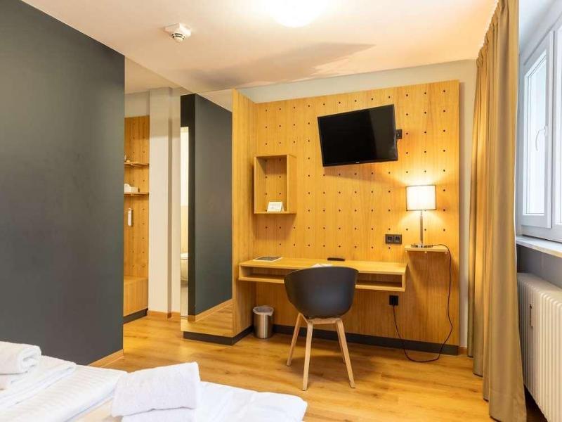 Mk Hotel Frankfurt - Oda