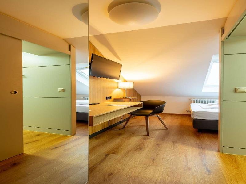 Mk Hotel Frankfurt - Oda