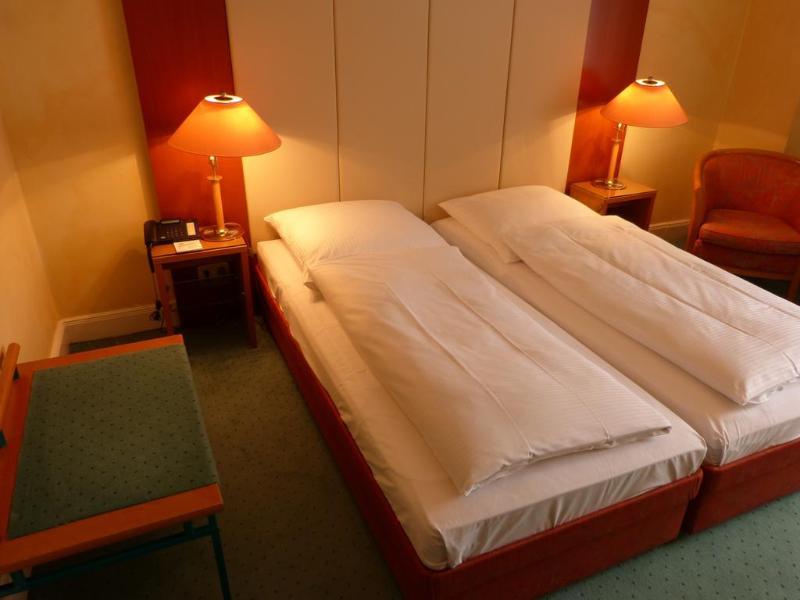 Hotel Vorbach Hamburg - Genel
