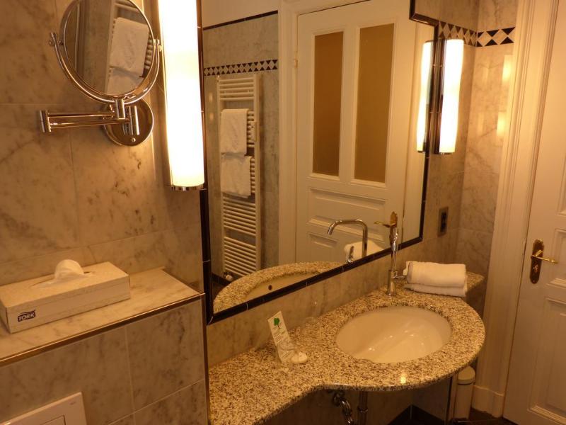 Hotel Vorbach Hamburg - Genel