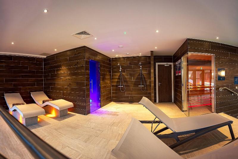 Horwood House - Aktivite