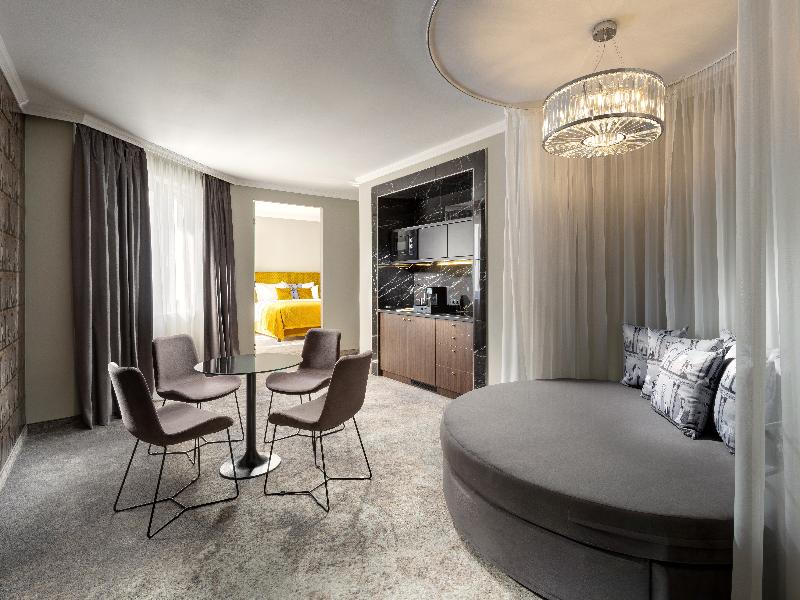 Mamaison Hotel Chain Bridge Budapest - Oda