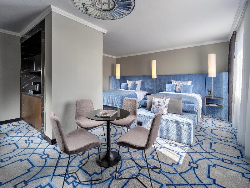 Mamaison Hotel Chain Bridge Budapest - Oda