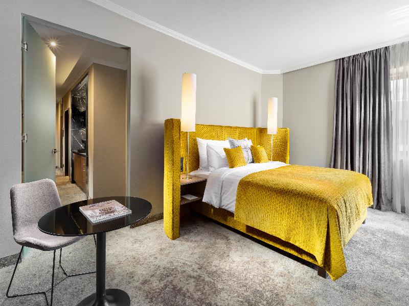 Mamaison Hotel Chain Bridge Budapest - Oda