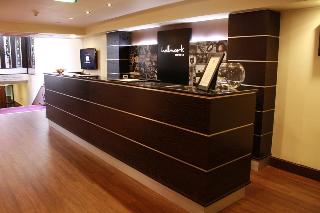 Gloucester Robinswood Hotel By Sunday fotoÄŸrafÄ±