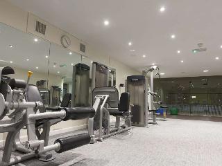 Gloucester Robinswood Hotel By Sunday fotoÄŸrafÄ±