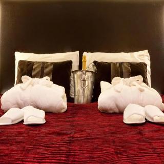Gloucester Robinswood Hotel By Sunday fotoÄŸrafÄ±
