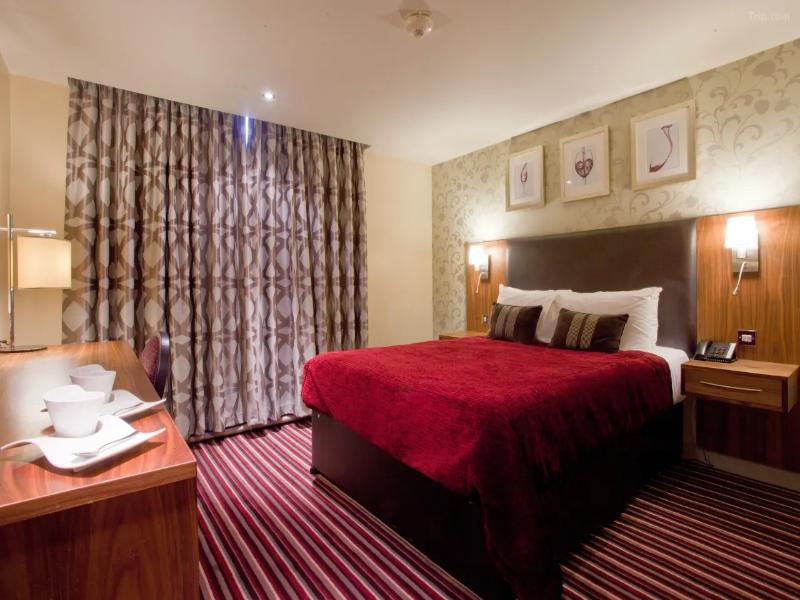 Gloucester Robinswood Hotel By Sunday - Oda