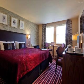 Gloucester Robinswood Hotel By Sunday fotoÄŸrafÄ±