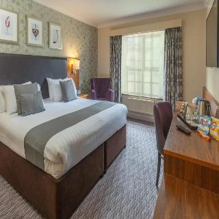 Gloucester Robinswood Hotel By Sunday fotoÄŸrafÄ±