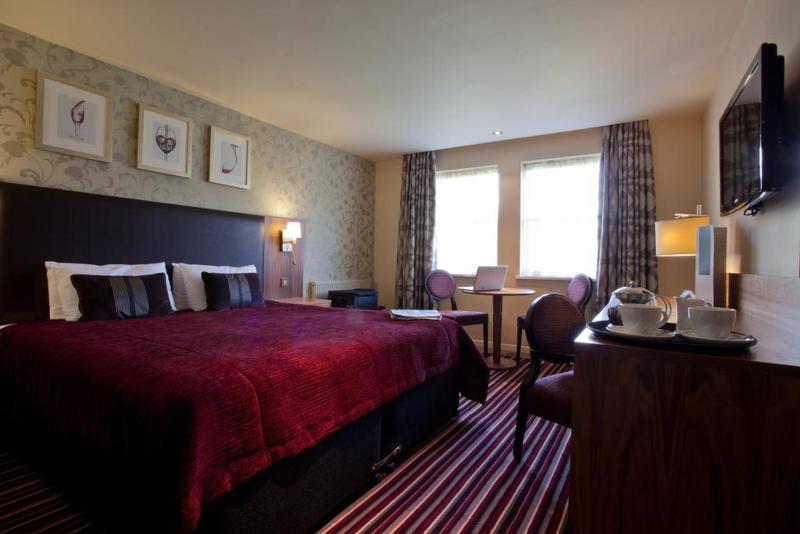 Gloucester Robinswood Hotel By Sunday - Oda