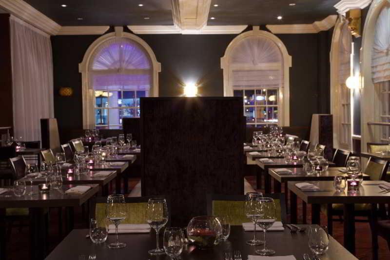 London Croydon Aerodrome Hotel by Sunday - Restoran