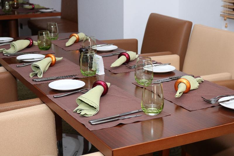 Crowne Plaza Sohar - Restoran