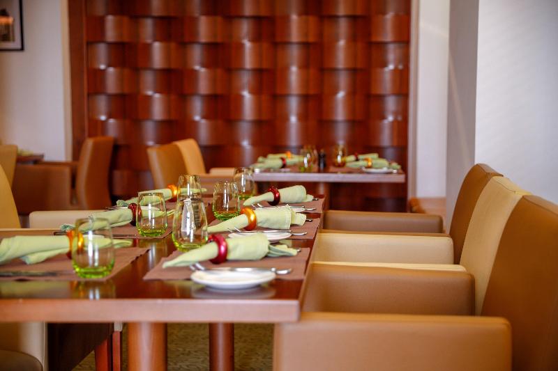 Crowne Plaza Sohar - Restoran