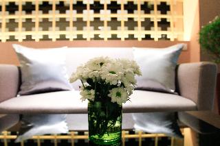 Petals Inn by ZUZU fotoÄŸrafÄ±