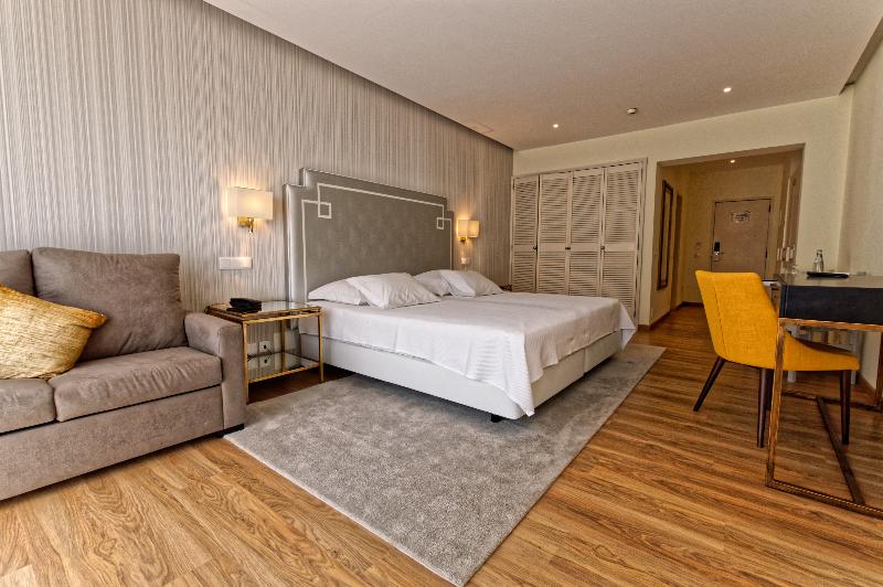 Carvoeiro Garden Hotel - Oda