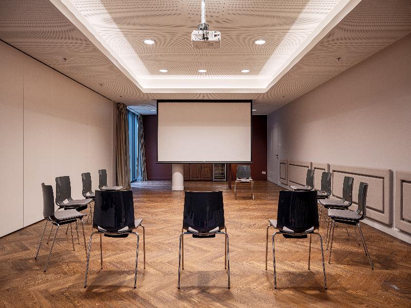 Crowne Plaza Vienna by IHG - Toplantı