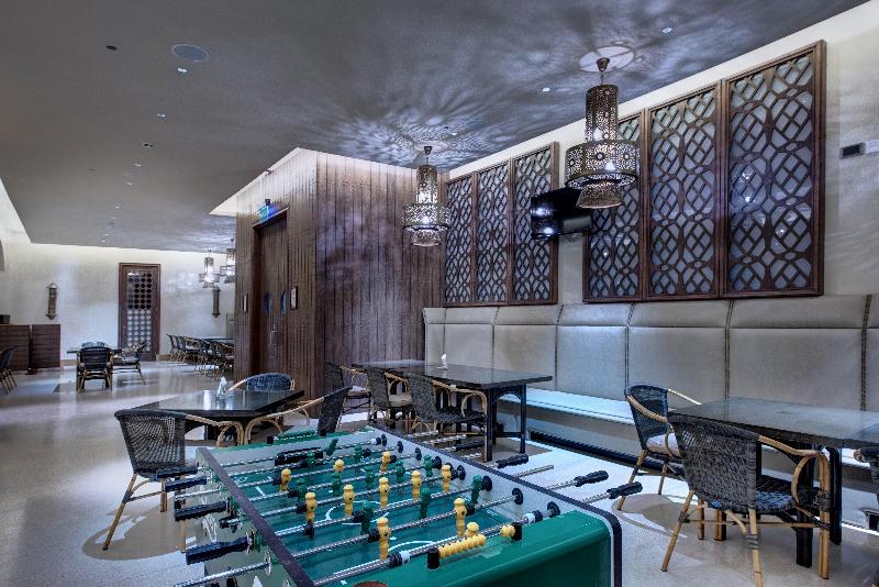 Crowne Plaza Duqm - Bar
