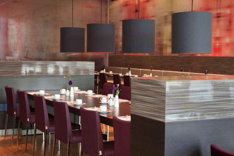 IntercityHotel Berlin Hauptbahnhof - Restoran