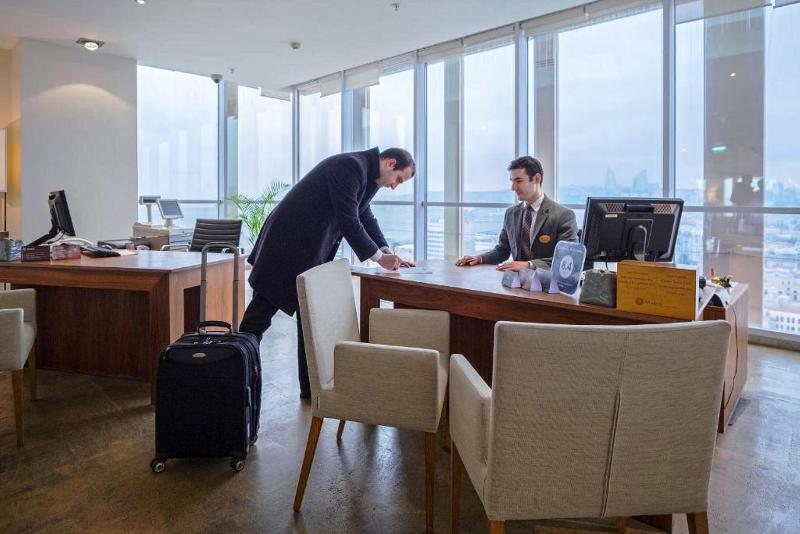 The Landmark Hotel - Lobi
