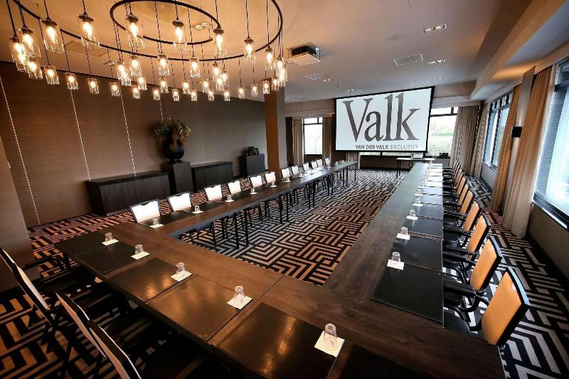 Van der Valk Hotel Akersloot - Havuz