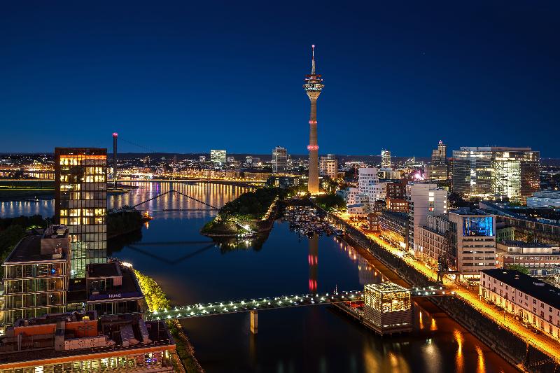 INNSIDE by Meliá Dusseldorf Hafen - Genel