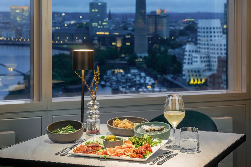 INNSIDE by Meliá Dusseldorf Hafen - Restoran