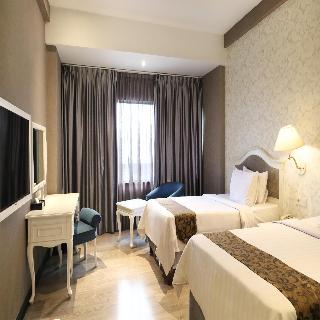 Hotel Polonia Medan Managed by Topotels fotoÄŸrafÄ±