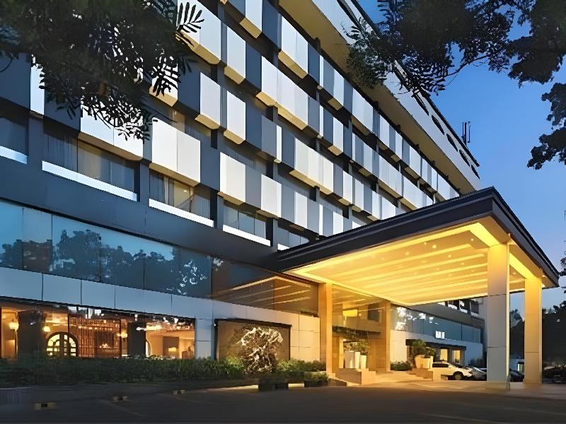 Hotel Polonia Medan Managed by Topotels - Oda