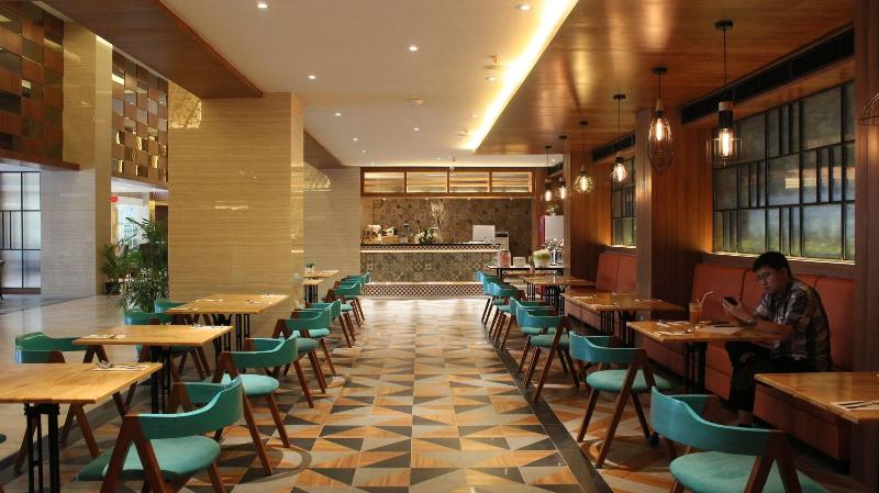 Hotel Polonia Medan Managed by Topotels - Restoran
