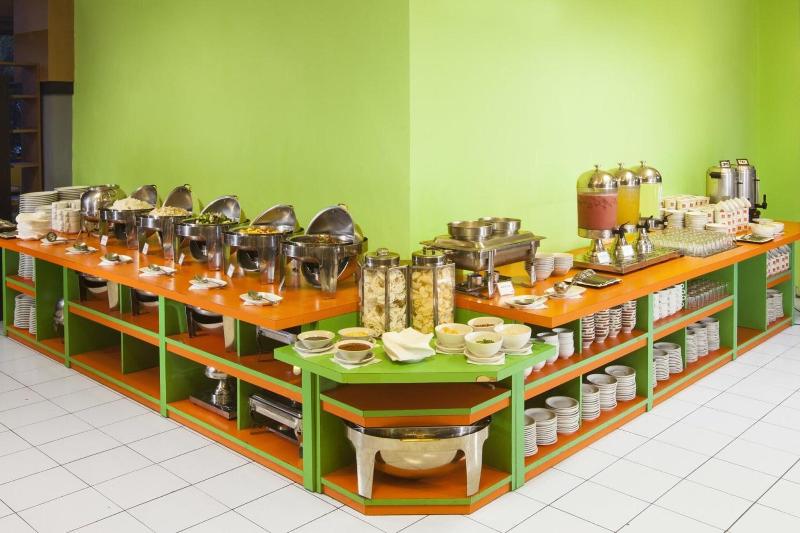 MMUGM Hotel - Restoran