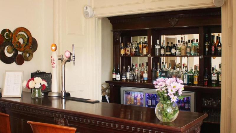 The Broadway Hotel - Bar