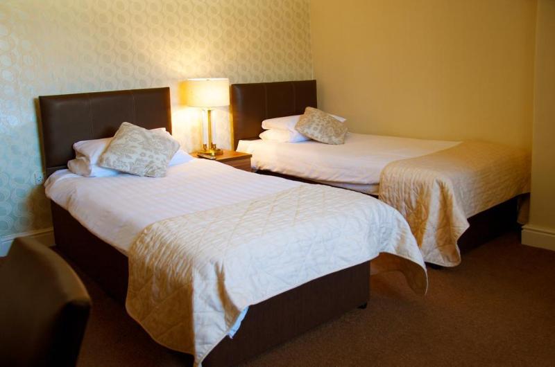 The Broadway Hotel - Genel