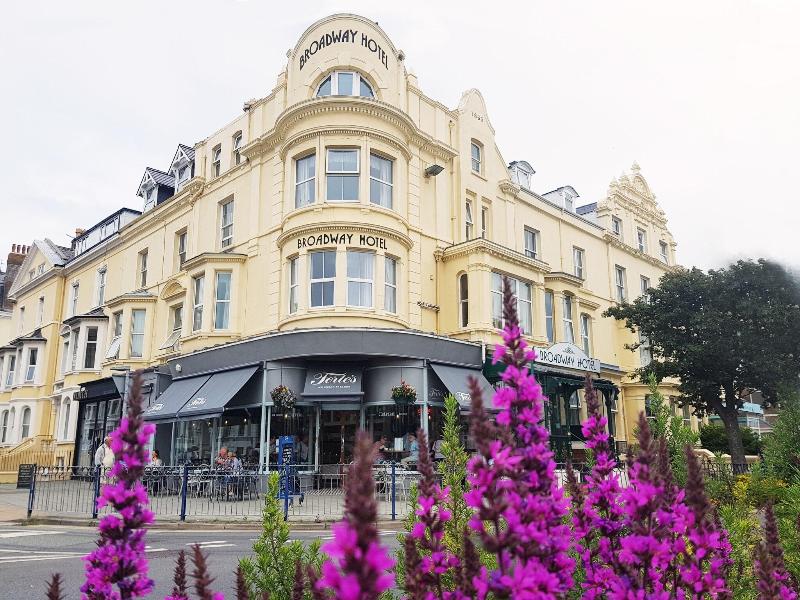 The Broadway Hotel - Genel