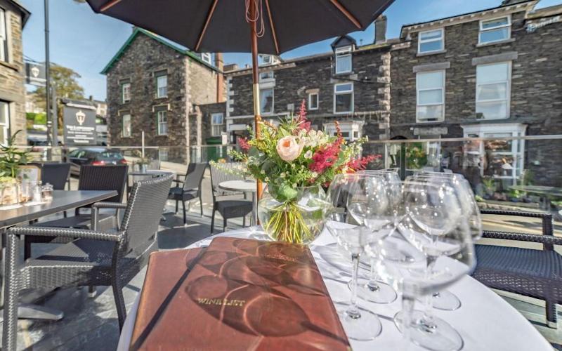 Lamplighter Dining Rooms - Teras