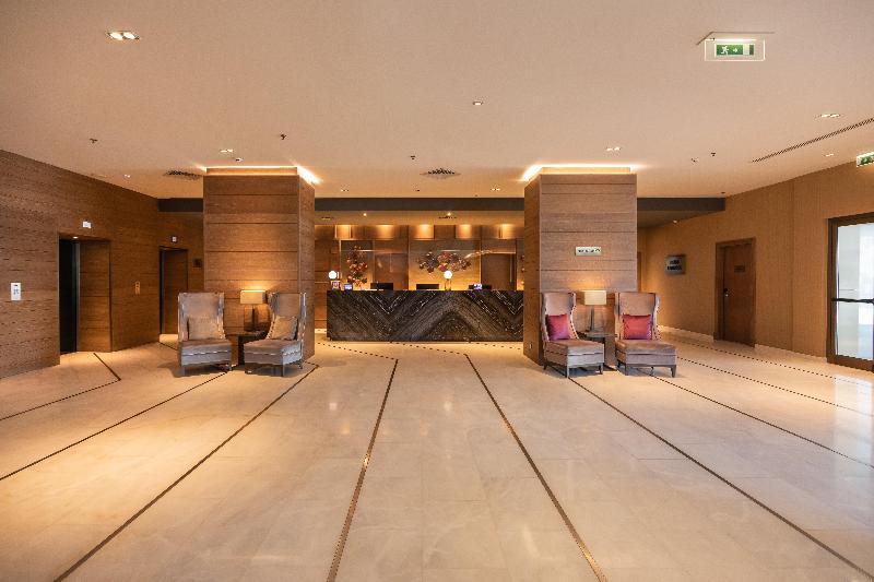 Crowne Plaza Porto - Lobi
