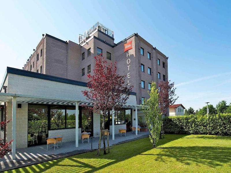 Ibis Firenze Prato Est - Genel