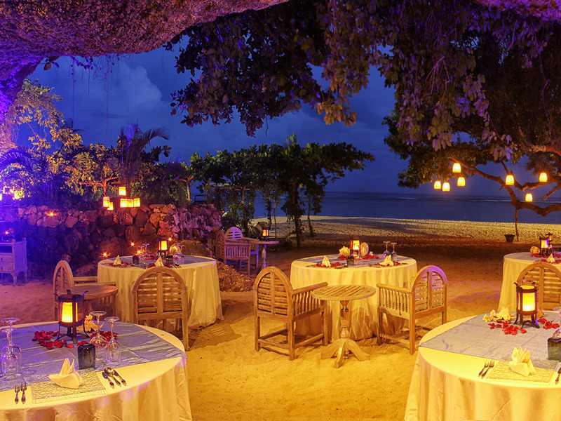 Samabe Bali Suites & Villas - Restoran